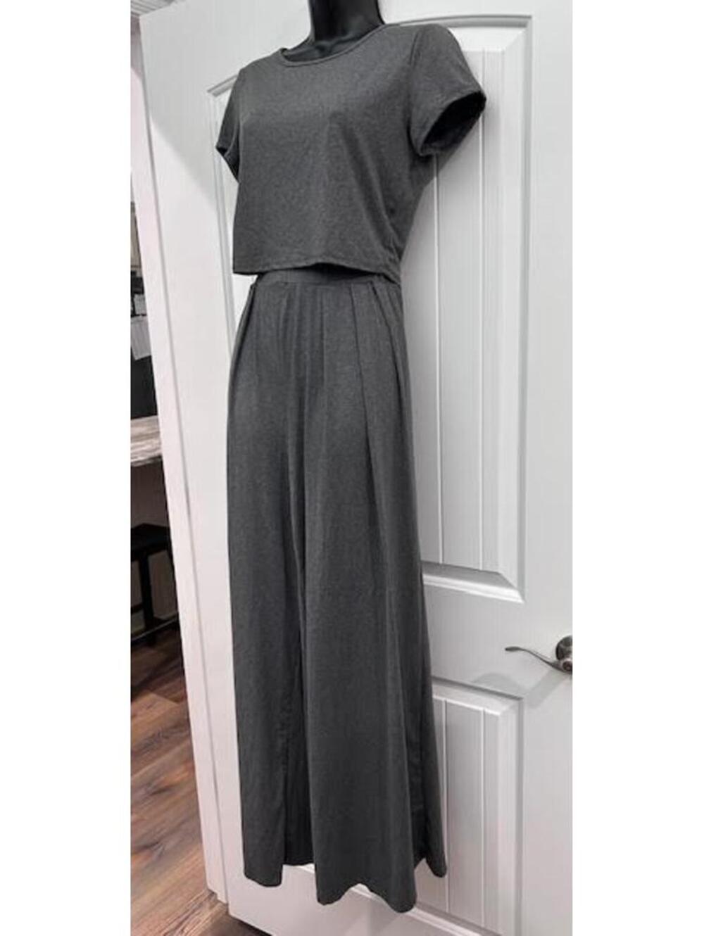 🩶 YMI Grey Cropped Wide Leg Loungewear Set — Size Small - Picture 2 of 7